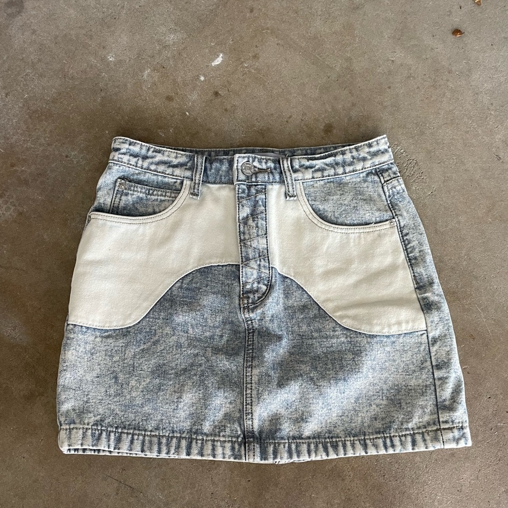 Denim skirt